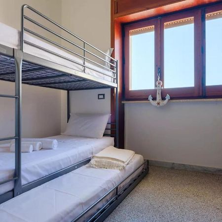 Emerald Residence Sleeps 12 With Sea View Porto Cesareo Eksteriør bilde